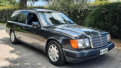 Usata Mercedes 200 Sportline 135 CV (99 kW) 1993 Station wagon