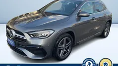 Grigio metallizzato Usata 2022 Mercedes GLA200 Premium SUV | 34.000 € (Ottimo prezzo)
