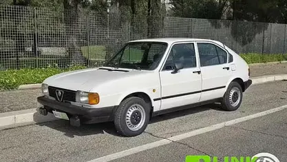 Usata Alfa Romeo Alfasud 68 CV (50 kW) 1983 Bianco Berlina