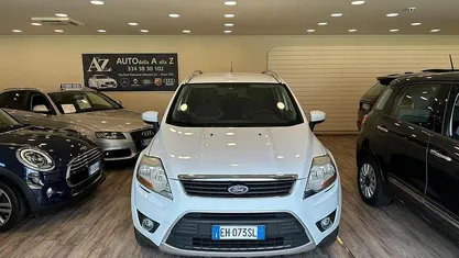 Bianco Usata 2011 Ford Kuga SUV | 7800 € (Buon prezzo)
