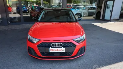 Käytetty Audi A1 Admired 116 HP (85 kW) 2020 Punainen Katumaasturi