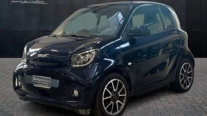 Usado Smart ForTwo Coupé Prime 60 kW (82 CV) 2021 Negro Utilitario