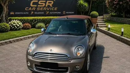Usata Mini Cooper D Cabriolet 143 CV (105 kW) 2012 Marrone Cabrio