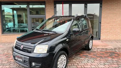 Usata 2010 Fiat Panda 4x4 Climbing Due volumi | 4700 € (Buon prezzo)