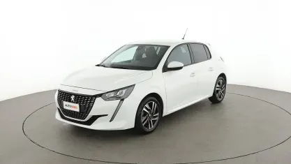 Usata Peugeot 208 Allure 75 CV (55 kW) 2021 Bianco Utilitaria