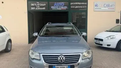 Usata VW Passat Highline 170 CV (125 kW) 2009 Grigio Station wagon