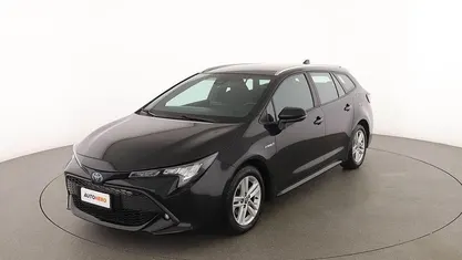 Usata Toyota Corolla Style 122 CV (89 kW) 2021 Nero Station wagon