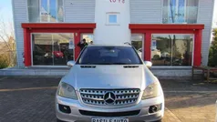 Grigio chiaro Usata 2005 Mercedes ML320 SUV | 3500 € (Ottimo prezzo)