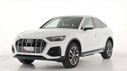 Usata Audi Q5 Sportback Advanced 204 CV (150 kW) 2023 Bianco ghiacciaio metallizzato SUV