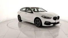 Bianco Usata 2021 BMW 118 Sport Line Due volumi | 26.000 € (Buon prezzo)