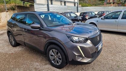 Usata Peugeot 2008 Allure 131 CV (96 kW) 2020 Grigio SUV