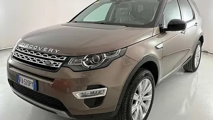 Argento Usata 2015 Land Rover Discovery 4 Pure SUV | 13.900 €