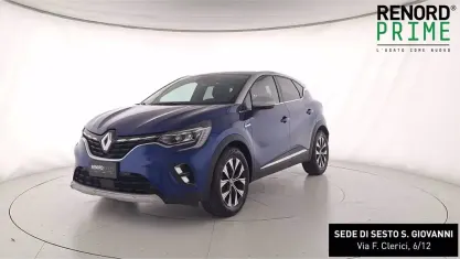Usata Renault Captur Techno 143 CV (105 kW) 2023 Blu elettrico SUV