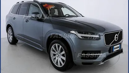Usata 2016 Volvo XC90 Momentum SUV | 29.900 € (Buon prezzo)