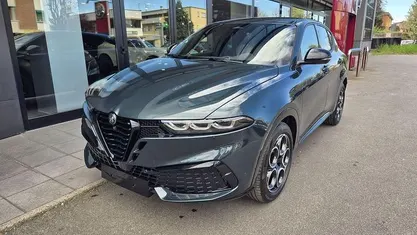 Nuova Alfa Romeo Tonale Sprint 174 CV (127 kW) 2026 Blu SUV