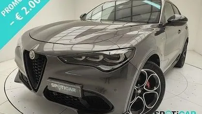 Grigio Usata 2024 Alfa Romeo Stelvio Veloce SUV | 41.486 € (Buon prezzo)