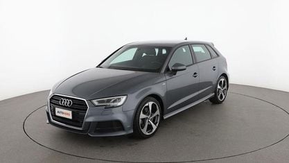 Käytetty Audi A3 116 HP (85 kW) 2019 Hopea Sedan