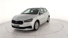 Grigio metallizzato Usata 2024 Skoda Fabia Ambition Tre volumi | 14.800 € (Buon prezzo)