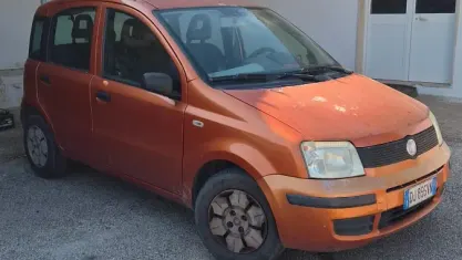 Usata Fiat Panda Active 60 CV (44 kW) 2007 Arancione Utilitaria