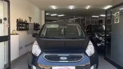 Usata Kia Venga Active 90 CV (66 kW) 2015 Nero Utilitaria