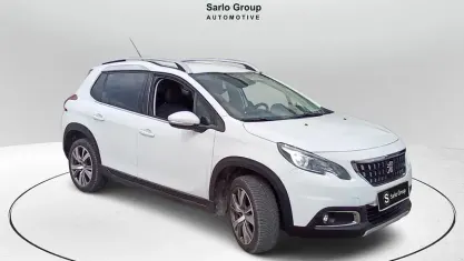 Usata Peugeot 2008 Allure 99 CV (72 kW) 2016 Bianco SUV