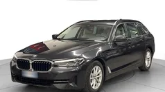 Nero Usata 2020 BMW 520 Comfort Edition Station wagon | 26.900 € (Super prezzo)