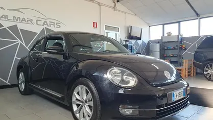 Usata VW Beetle Design 105 CV (77 kW) 2012 Utilitaria