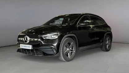 Usata Mercedes GLA200 Premium 150 CV (110 kW) 2023 Nero SUV
