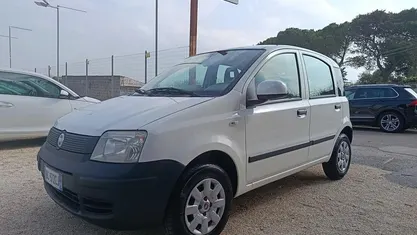 Usata Fiat Panda Dynamic 69 CV (50 kW) 2006 Bianco Utilitaria