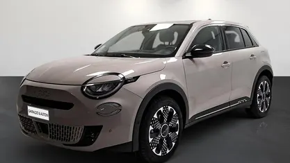 Usata 2025 Fiat 600 La Prima SUV | 21.500 € (Buon prezzo)