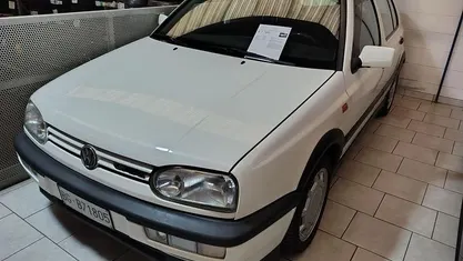 Occasion VW Golf III GTI 116 ch (85 kW) 1993 Blanc Berline