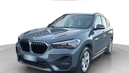 Usata BMW X1 Advantage 125 CV (91 kW) 2021 Grigio acciaio SUV