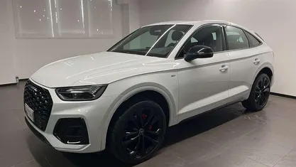 Bianco Usata 2023 Audi Q5 S-line plus SUV | 50.500 € (Molto cara)