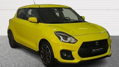 Giallo Usata 2023 Suzuki Swift Sport Due volumi | 20.900 € (Ottimo prezzo)