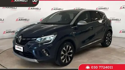 Usata Renault Captur Techno 143 CV (105 kW) 2023 Bestyle maracaibo  blu marin SUV