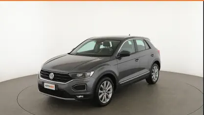 Usata VW T-Roc Advance 150 CV (110 kW) 2018 Grigio SUV