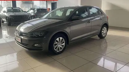 Usata VW Polo Trendline 80 CV (58 kW) 2018 Grigio Utilitaria