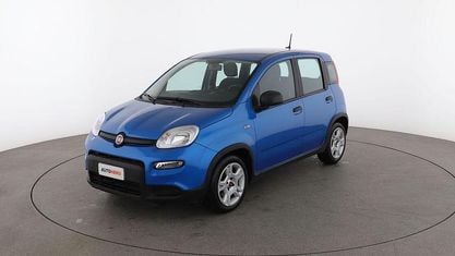 Occasion Fiat Panda 69 ch (50 kW) 2024 Bleue Citadine