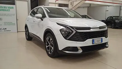 Usata Kia Sportage Style 136 CV (100 kW) 2022 Bianco SUV