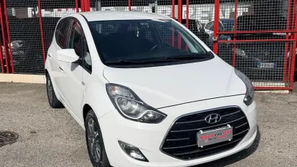 Usata Hyundai ix20 Xpossible 90 CV (66 kW) 2017 Bianco Utilitaria