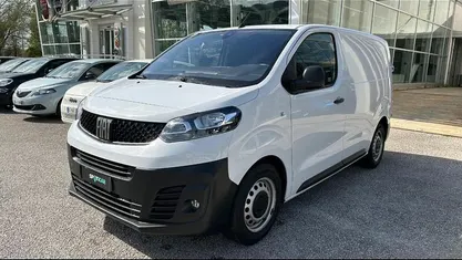 Bianco Usata 2022 Fiat Scudo Lounge Furgone | 24.400 €