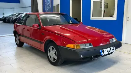 Usata Volvo 480 102 CV (75 kW) 1991 Rosso pastello Coupé