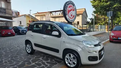 Usata Fiat Panda Lounge 80 CV (58 kW) 2015 Beige Utilitaria