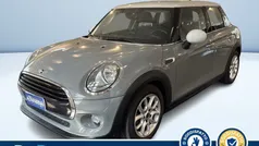 Grigio metallizzato Usata 2016 Mini Cooper Due volumi | 12.900 € (Ottimo prezzo)
