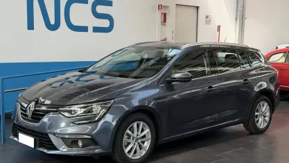 Usata Renault Mégane GrandTour 110 CV (80 kW) 2017 Grigio Station wagon