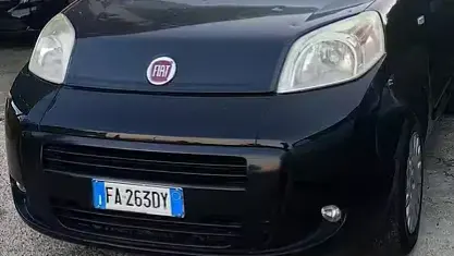 Usata Fiat Qubo Trekking 80 CV (58 kW) 2015 Nero Monovolume