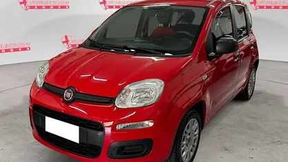 Rosso Usata 2018 Fiat Panda Easy Tre volumi | 9400 € (Buon prezzo)