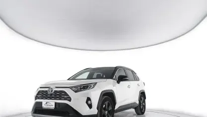 Usata Toyota RAV4 Hybrid Style 222 CV (163 kW) 2020 Nero SUV