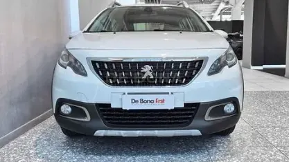 Usata Peugeot 2008 Allure 120 CV (88 kW) 2018 Bianco SUV