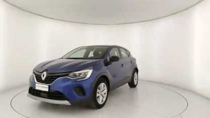 Usata Renault Captur Equilibre 101 CV (74 kW) 2024 Blu SUV